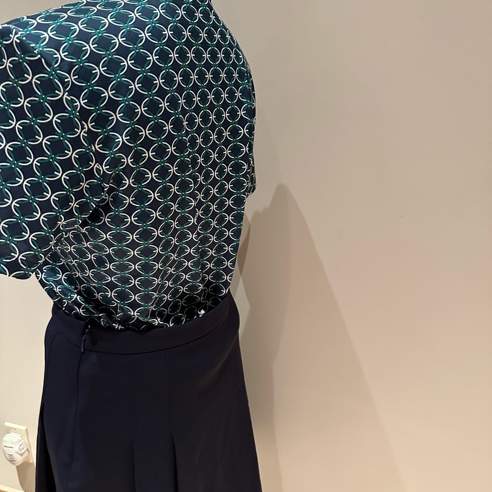 A skirt and two tops skirts